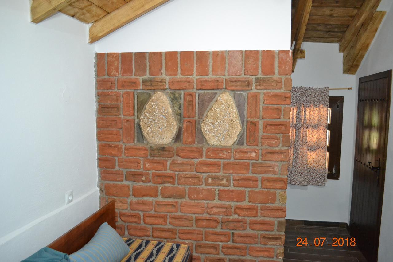 Hotel Mouson Melathron Elafina Esterno foto